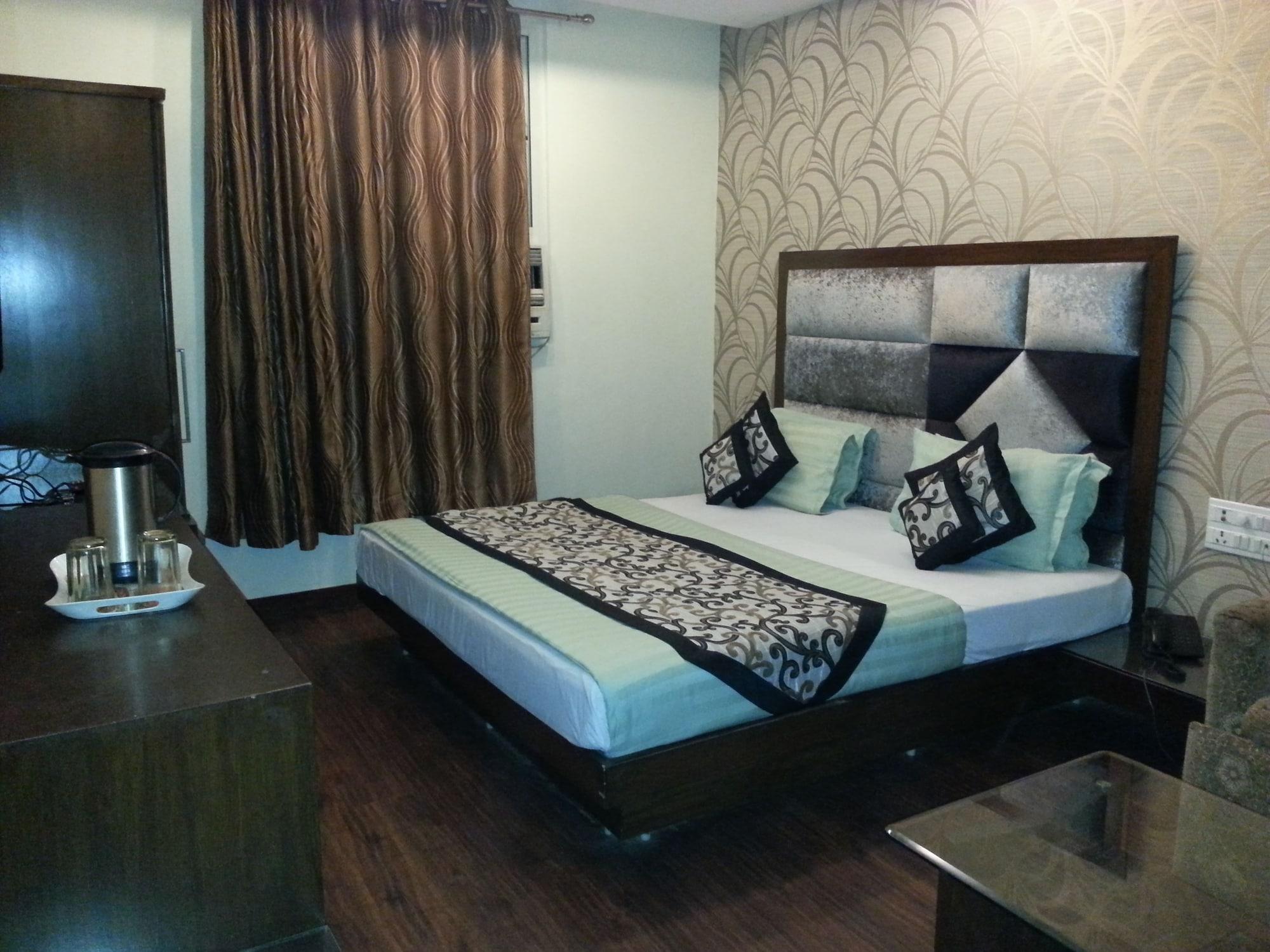 Hotel Vanson Villa - Near Connaught Place نيودلهي المظهر الخارجي الصورة