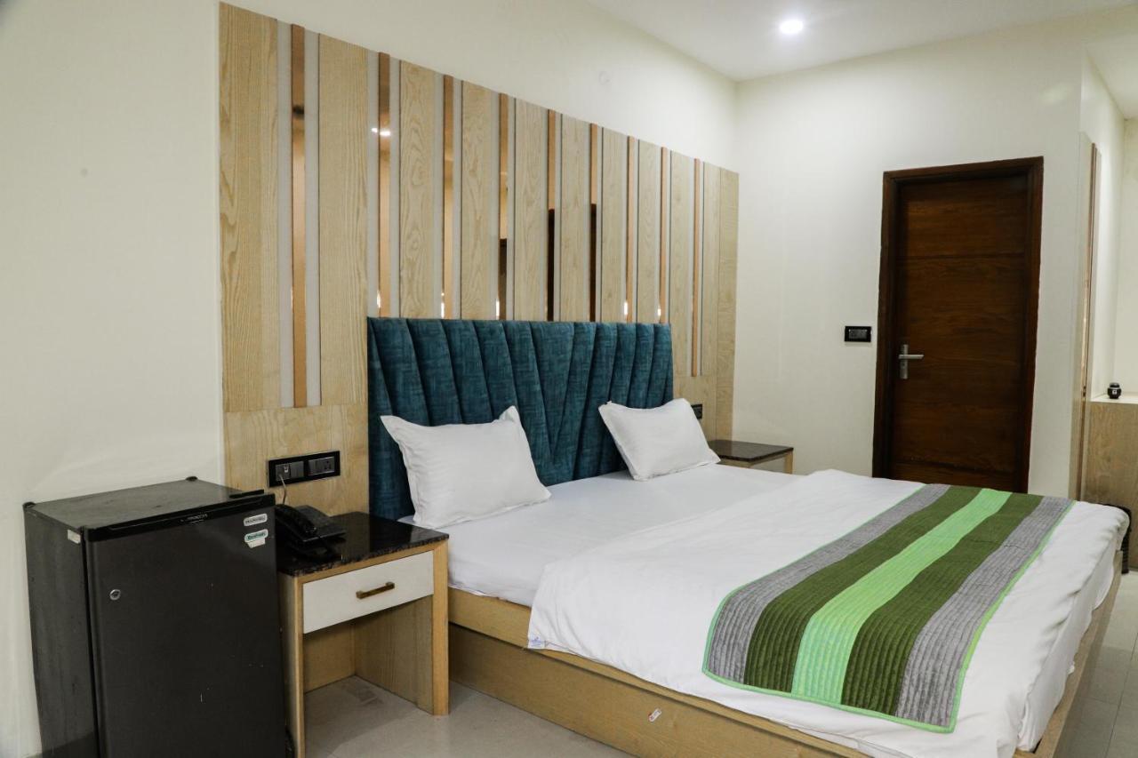 Hotel Vanson Villa - Near Connaught Place نيودلهي المظهر الخارجي الصورة