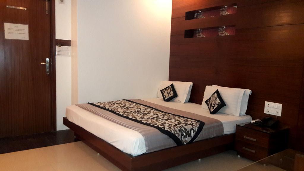 Hotel Vanson Villa - Near Connaught Place نيودلهي المظهر الخارجي الصورة